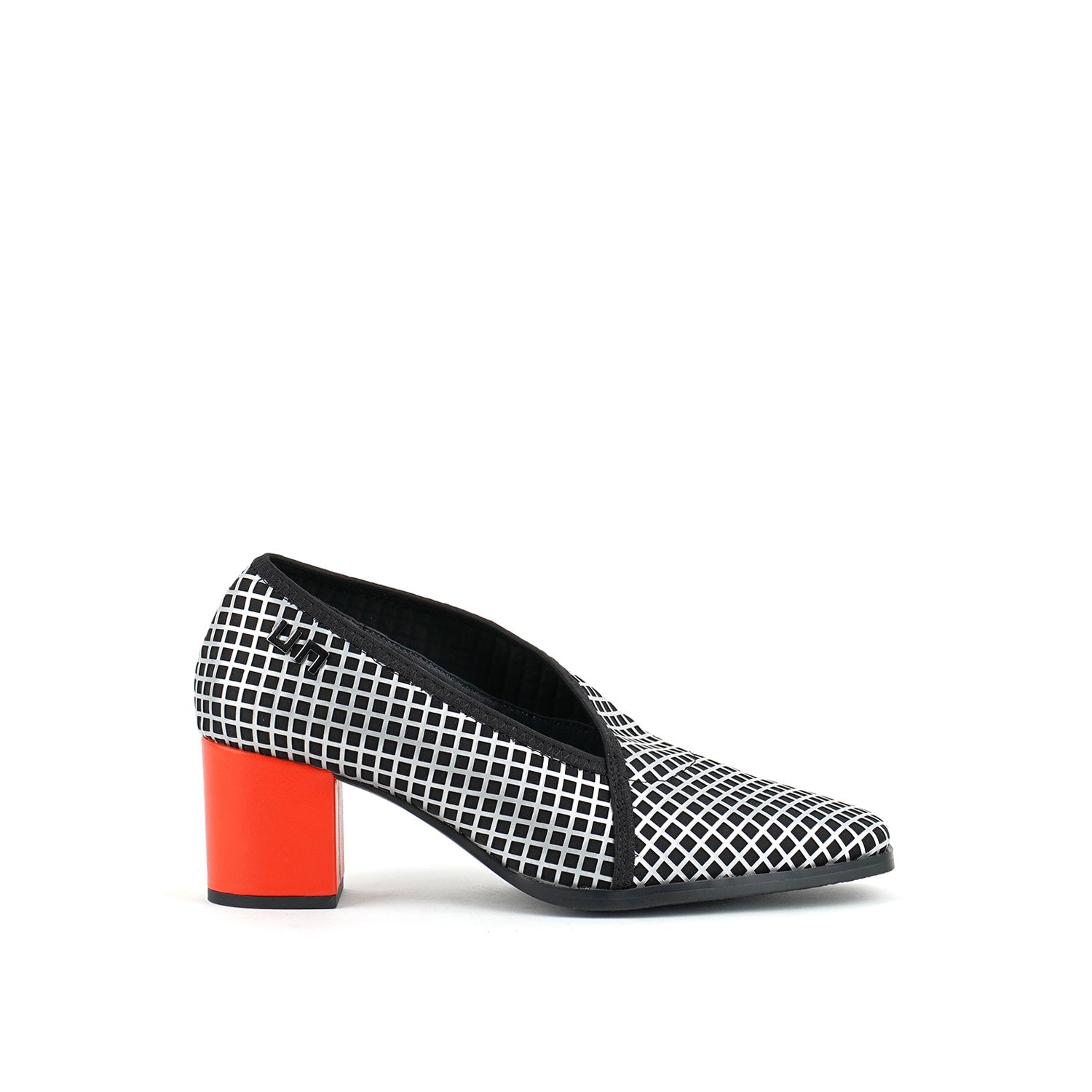 United Nude